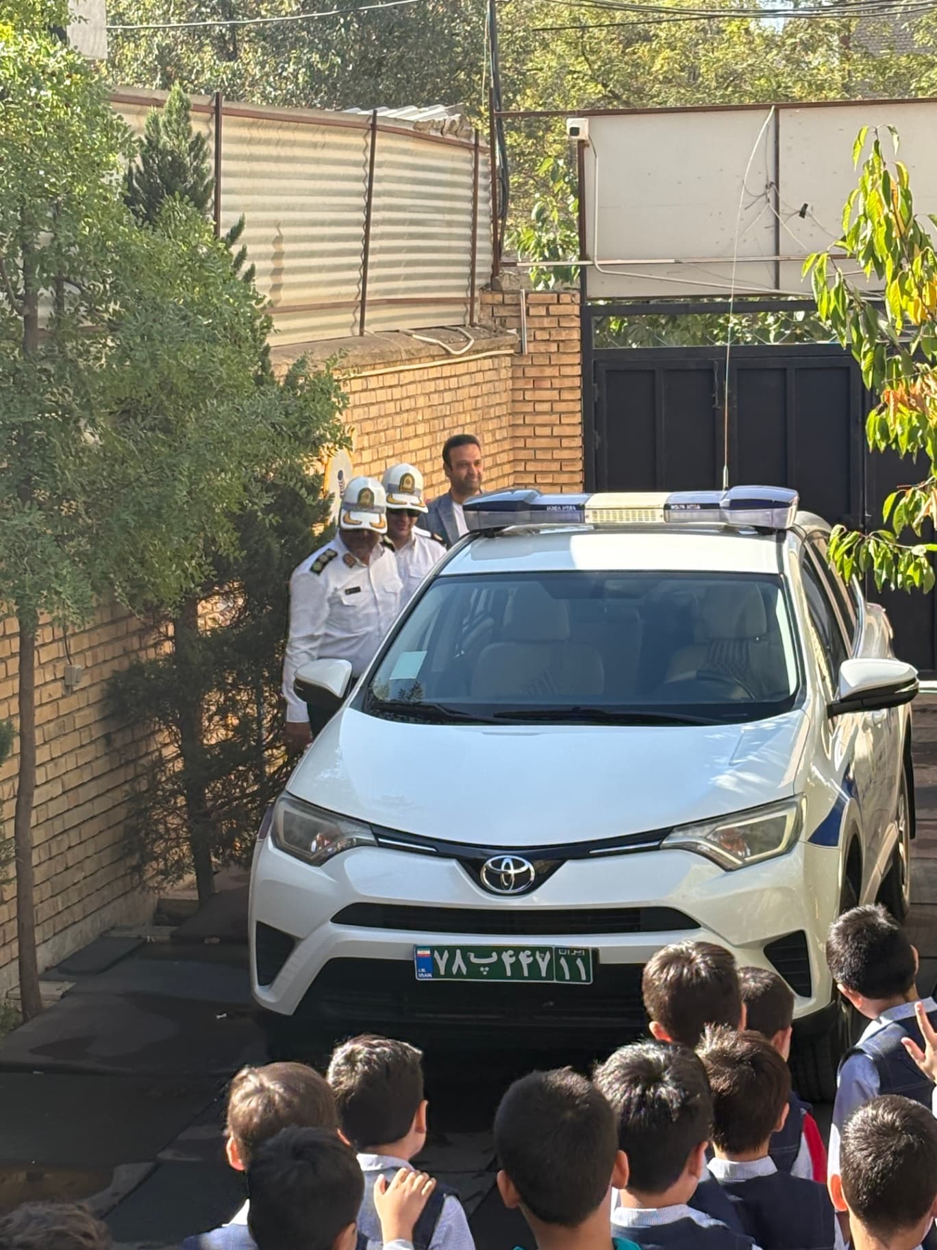 گرامیداشت و تقدیر از نیروی های خدمتگزار